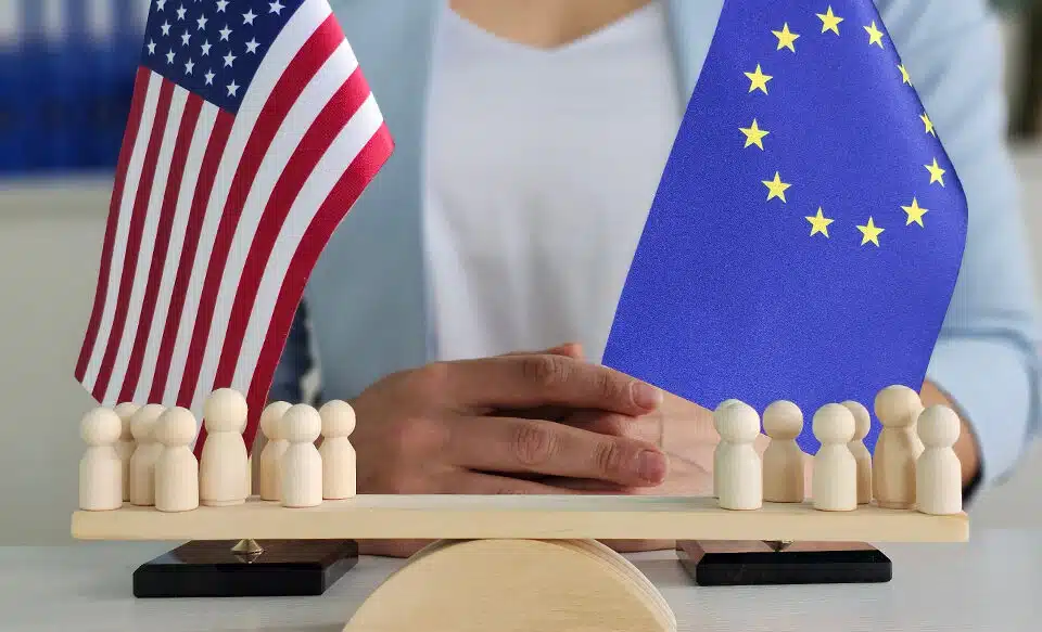 US-EU Framework Agreement: Implications for China and International Businesses US-EU Framework Agreement: Implications for China and International Businesses